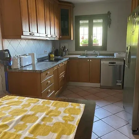 Adosada Con Piscina En בית נופש מארבלה