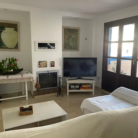 בית נופש Adosada Con Piscina En